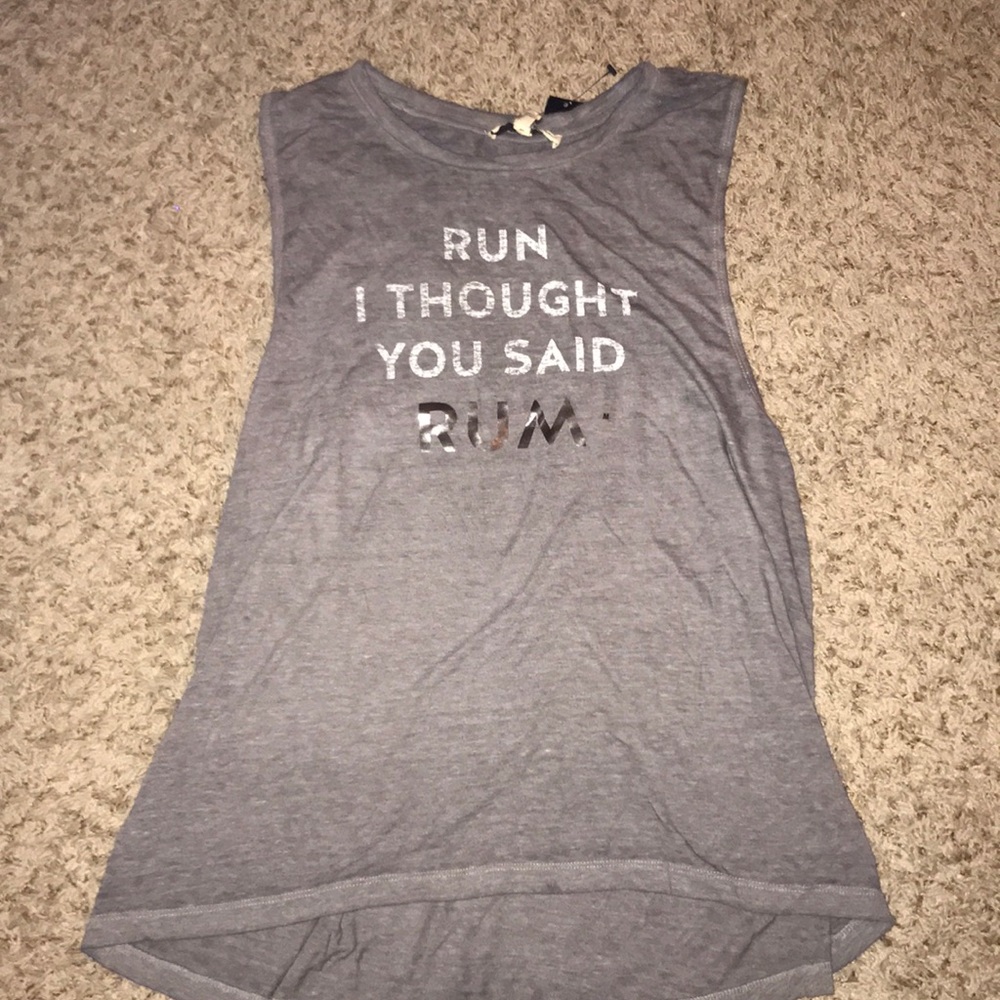Graphic tank from express